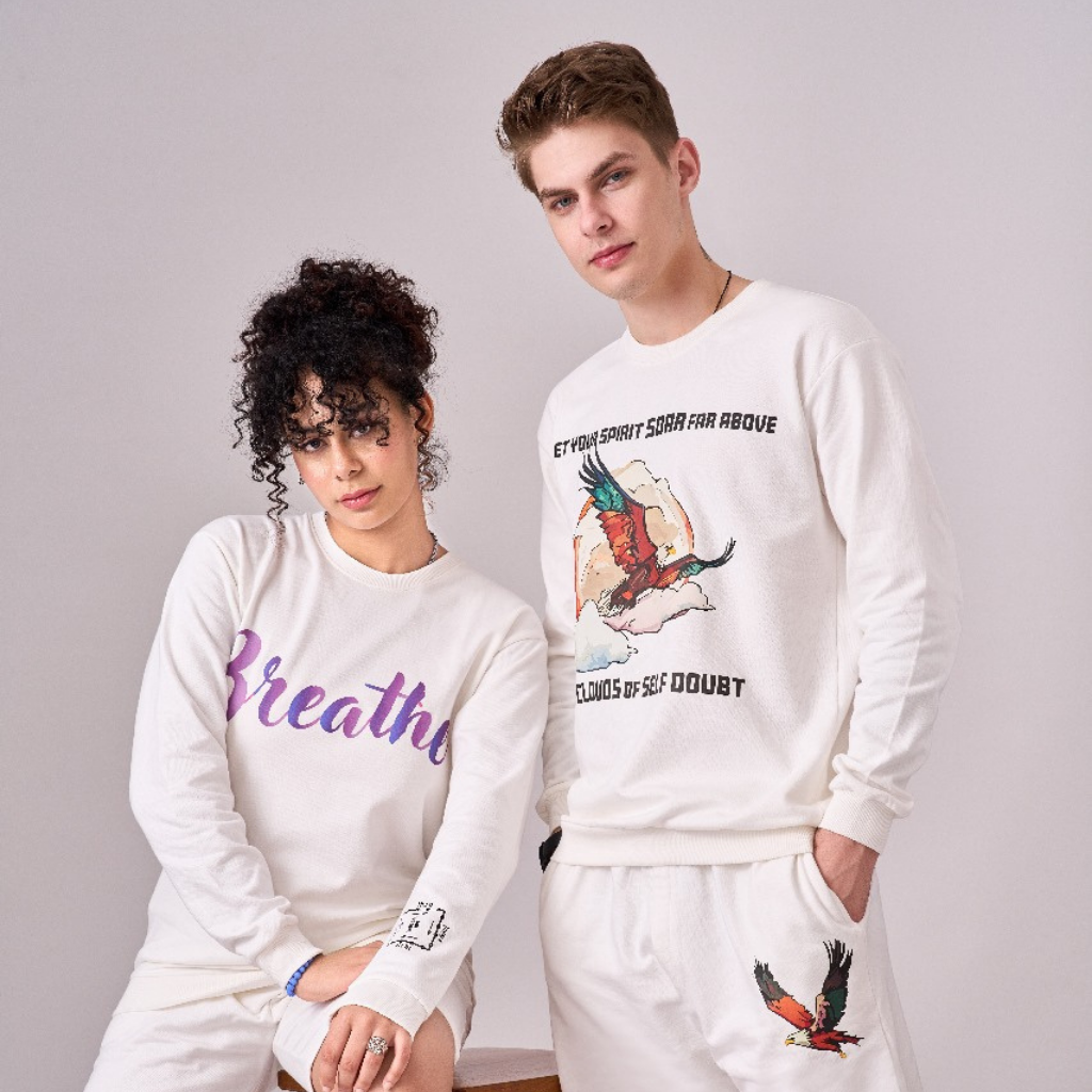 White fleece lined 100% cotton unisex coord set with graphics comprising of full sleeved sweatshirt & half pants